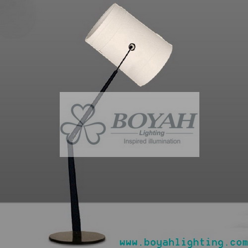 Diesel fork floor lamp